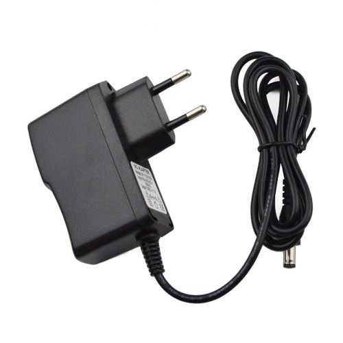 5 Volt 1 Amper 5.5mm x 2.5mm / 2.1mm Uçlu 5V 1A Adaptör