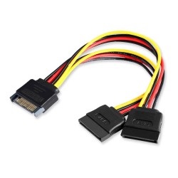 15 Pin Sata Power Çoklayıcı Y Bakır Kablo 15 Pin Sata Power Çoklayıcı Y Bakır Kablo